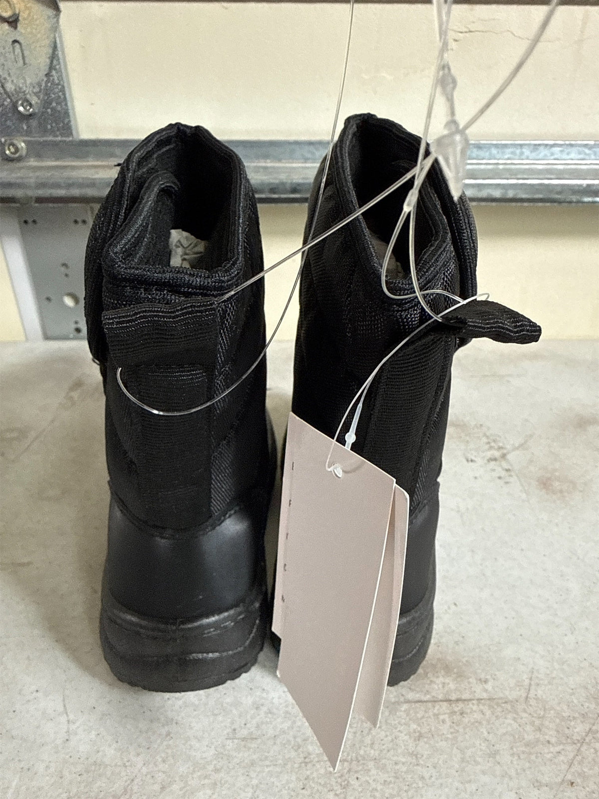 Kids' Black Insulated Snow Boots - Size 10