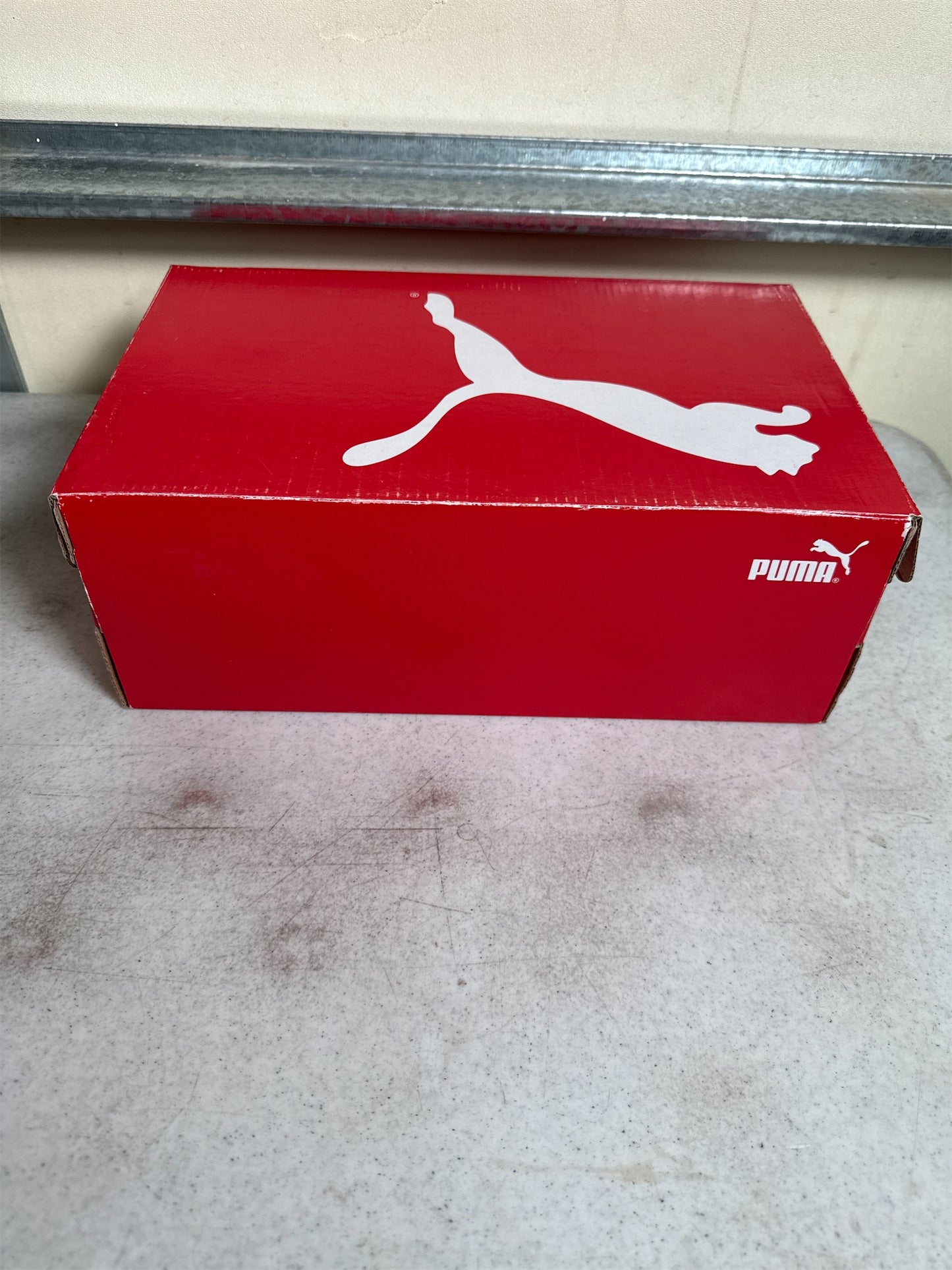 Puma Men's Ultra Play IT Indoor Soccer Shoes - Coral/Fizzy/Black, US 7.5