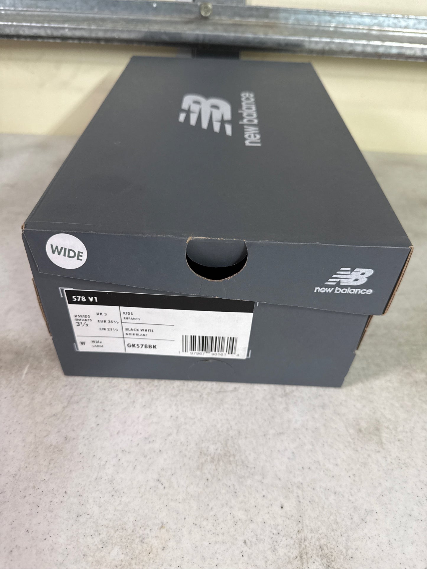 New Balance 578 V1 Boys' Running Shoes - Black/White, Size 3.5 Wide
