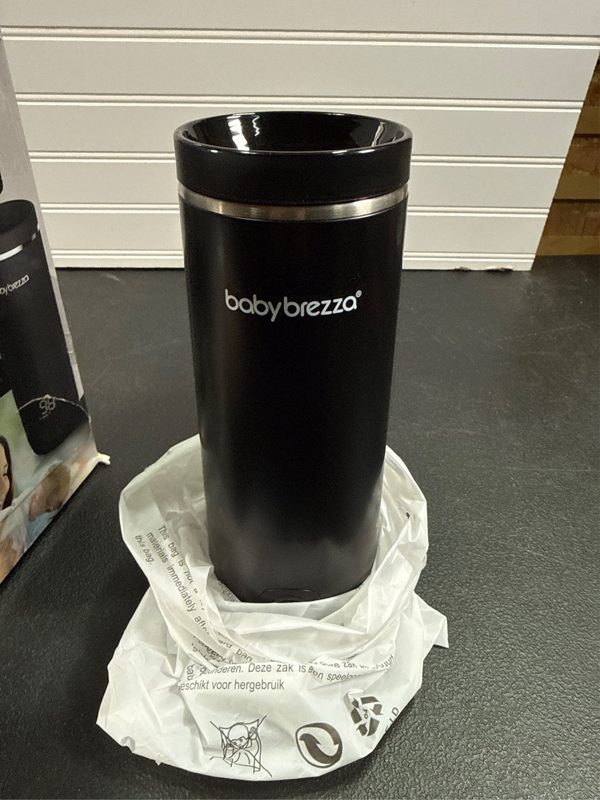 Baby Brezza SuperFast Portable Baby Bottle Warmer - Black