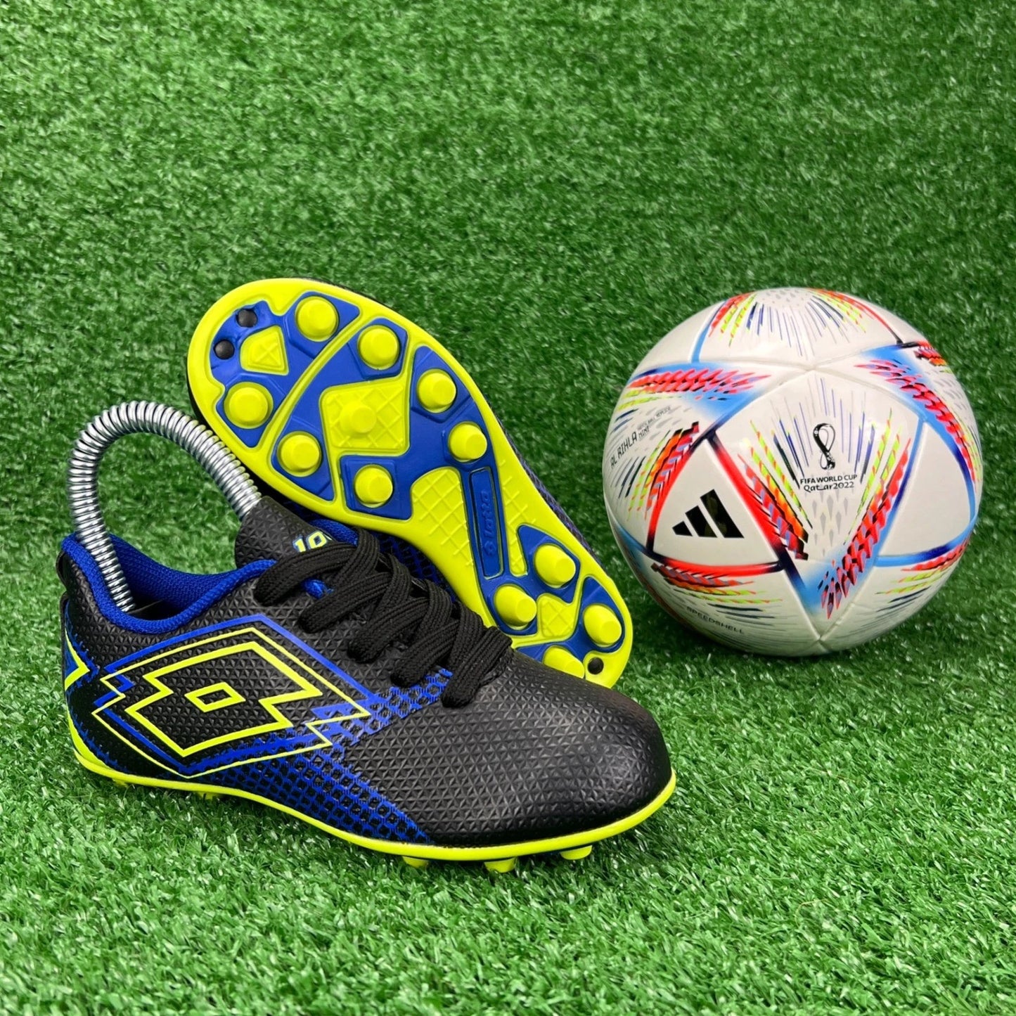 Lotto Boys' Forza Elite 3 JR Soccer Cleats - Black/Royal Blue, Size 8