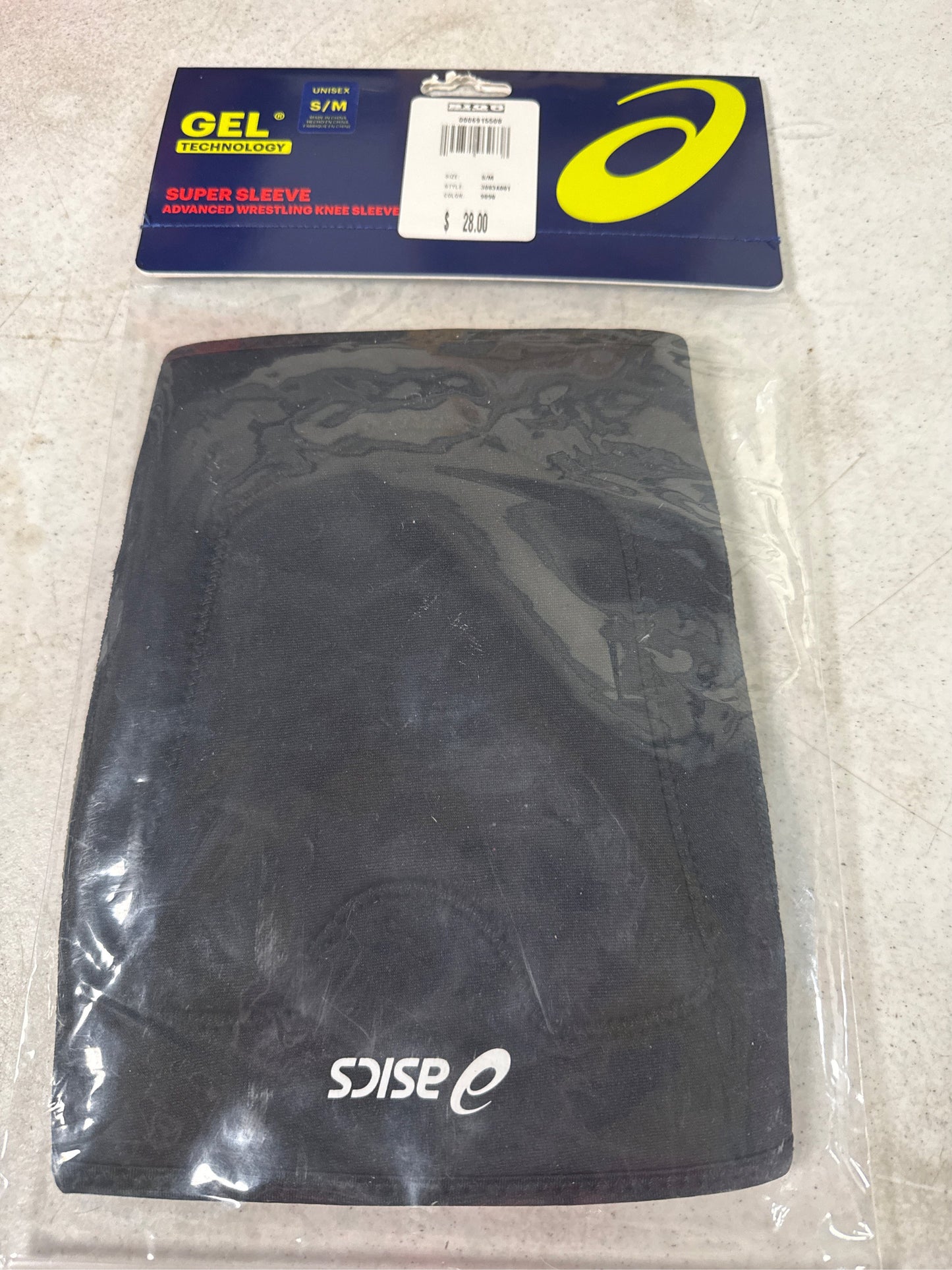 ASICS Unisex Gel Super Wrestling Knee Sleeve - Black, Small/Medium