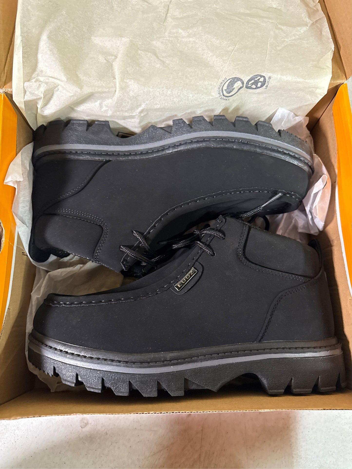 Lugz Men's Fringe Casual Chukka Boots - Black, Size 8