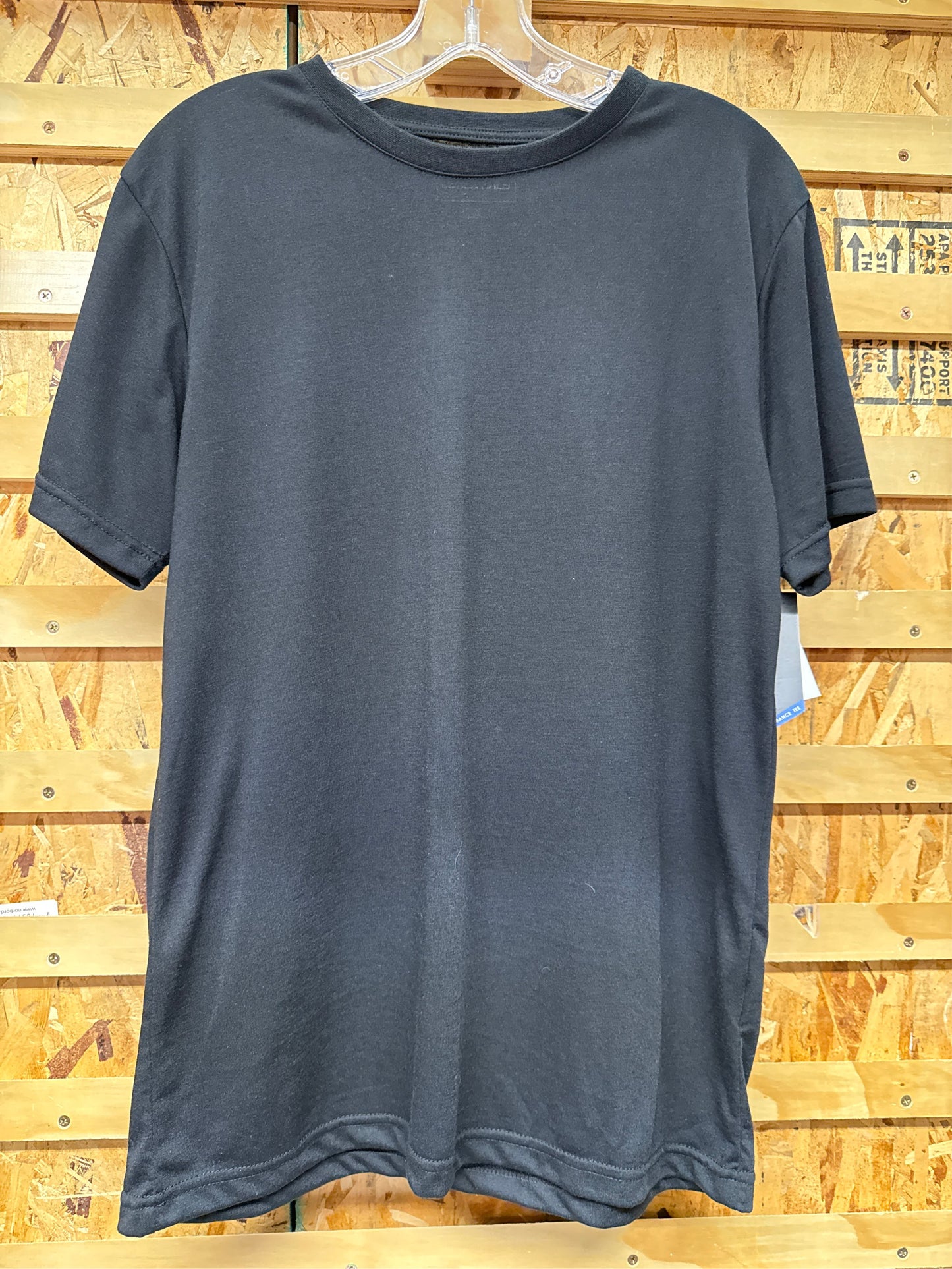 Fit Essentials Kids' Performance Tee - Black, XL