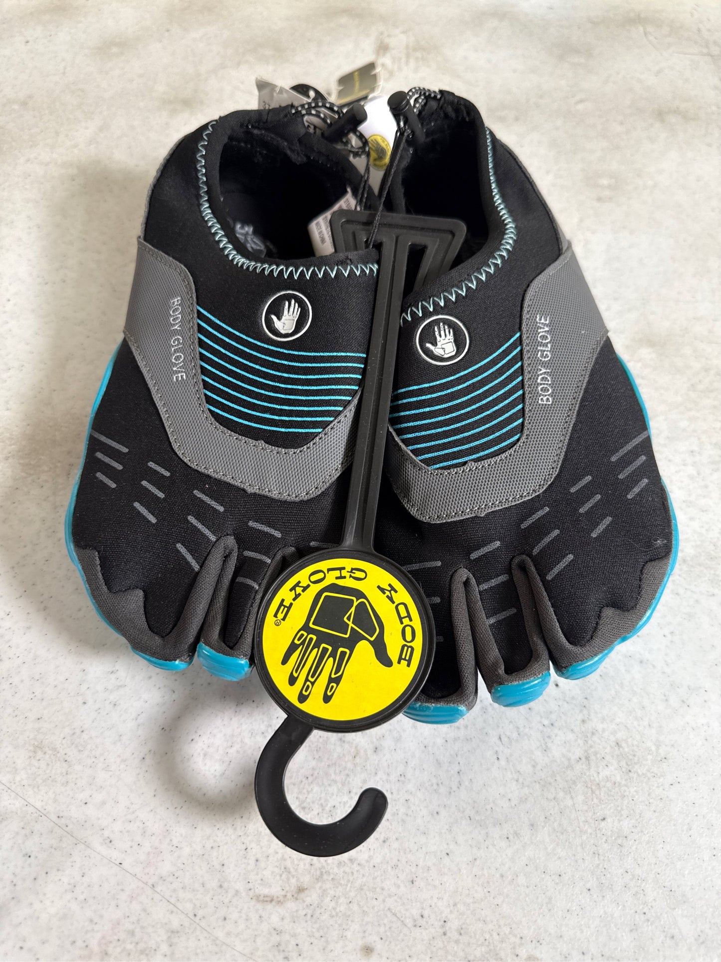 Body Glove Women's 3T Barefoot Cinch Water Shoes - Black/Oasis Blue, Size 6