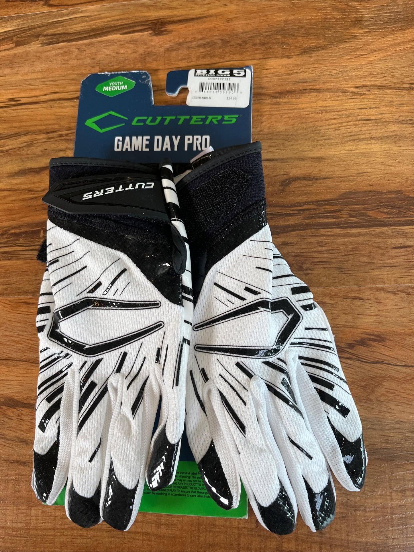 Cutters Game Day Pro Youth Receiver Football Gloves - White, Medium