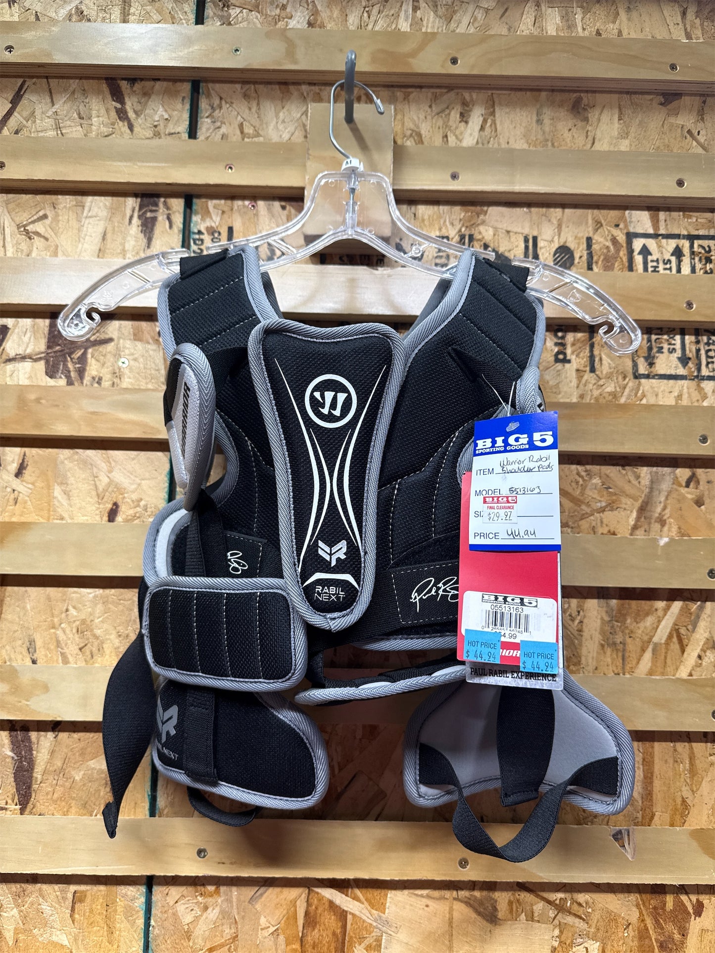 Warrior Youth Rabil Next Lacrosse Shoulder Pads - Black, Medium