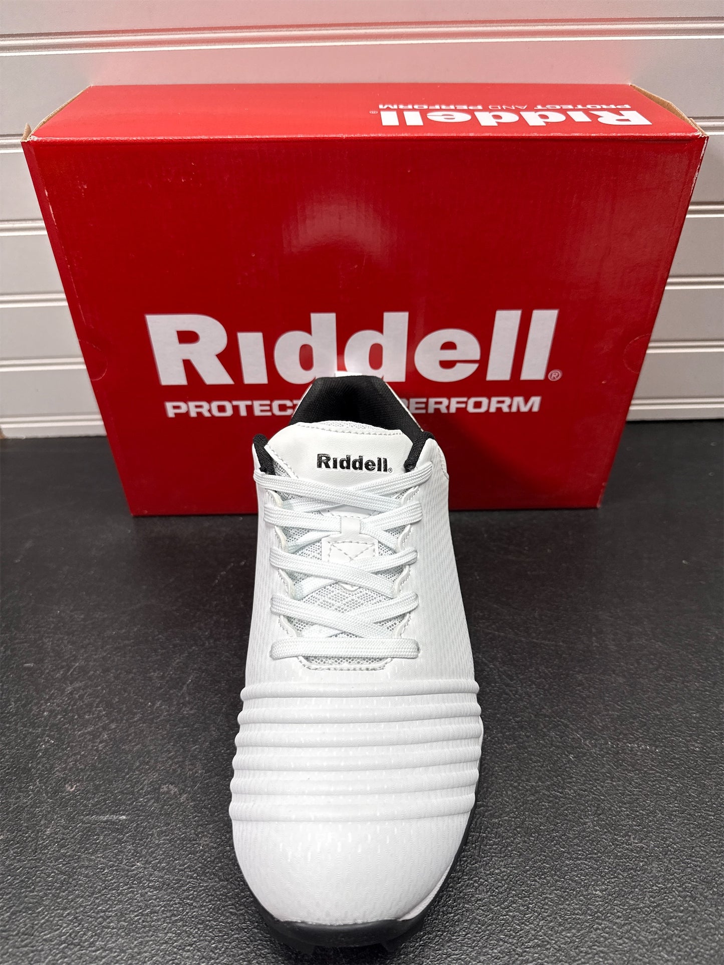Riddell Men's Edge Low Training Shoes - White/Black, Size 7
