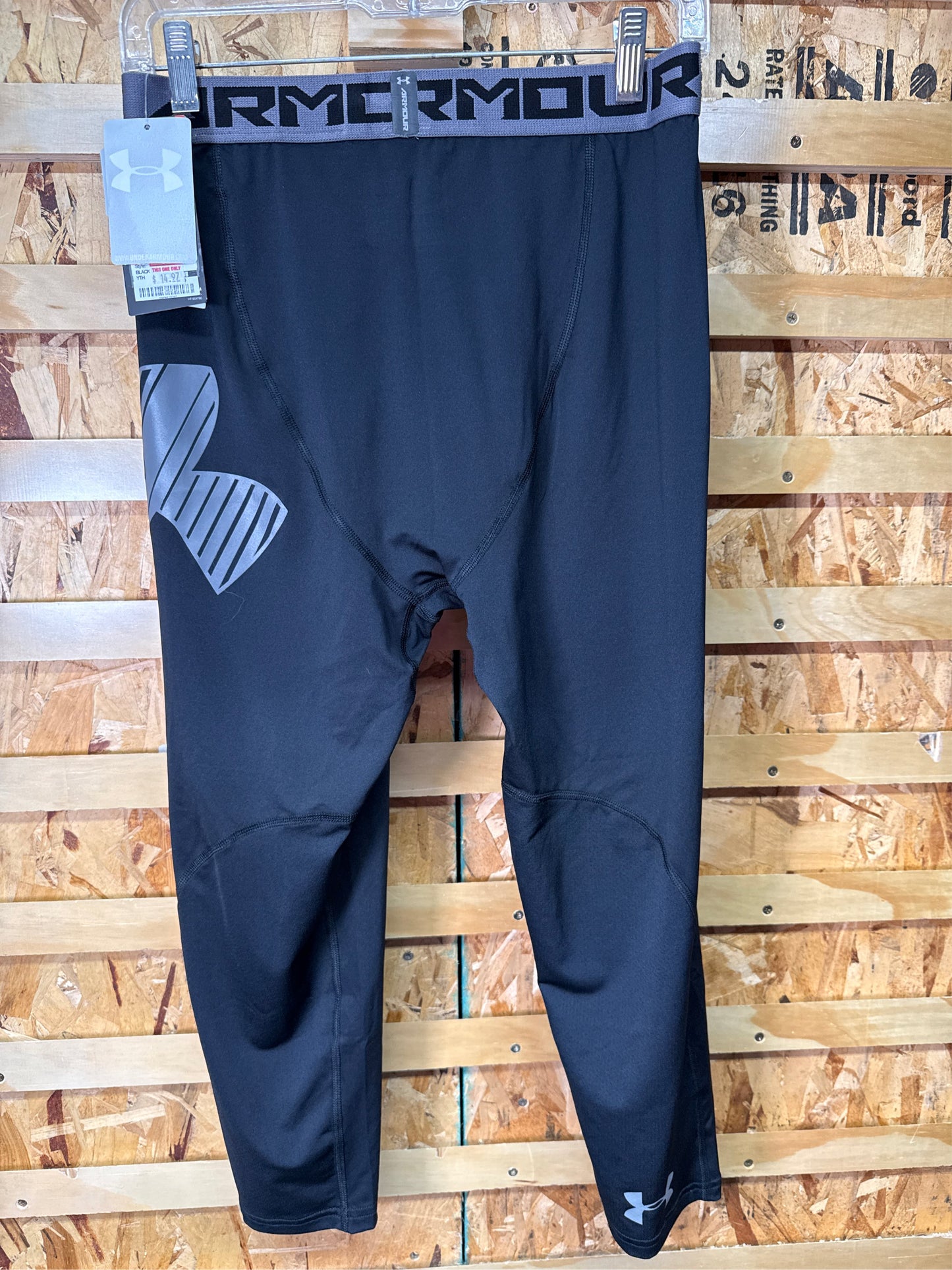 Under Armour Boys' 3/4 Length Logo Leggings - Black, XL