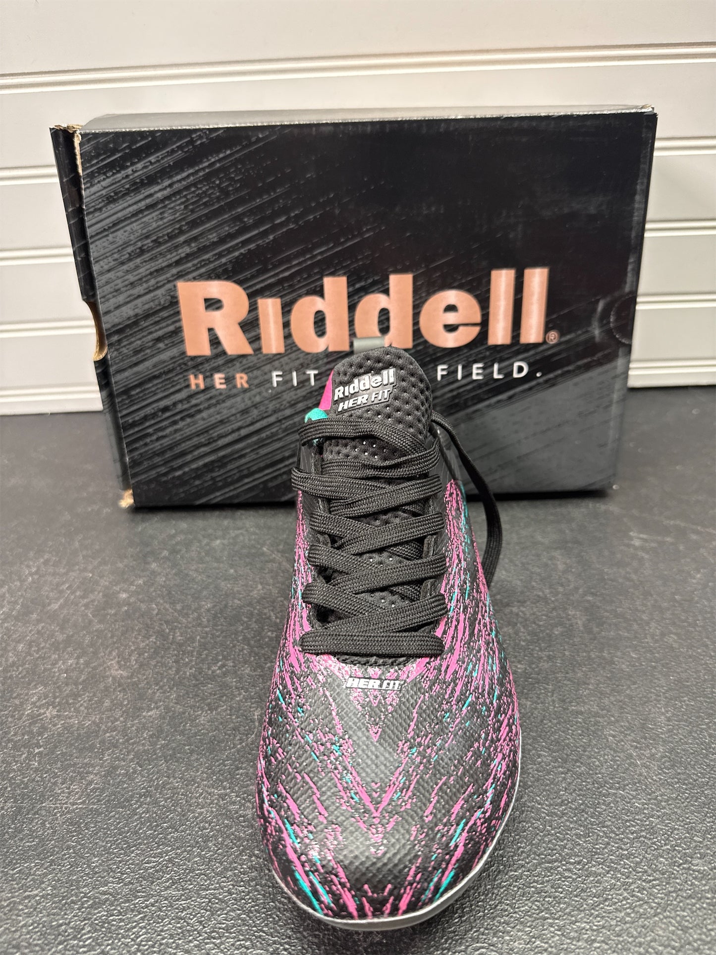 Riddell Meridian TPU Women's Flag Football Cleats - Black/Pink, Size 6