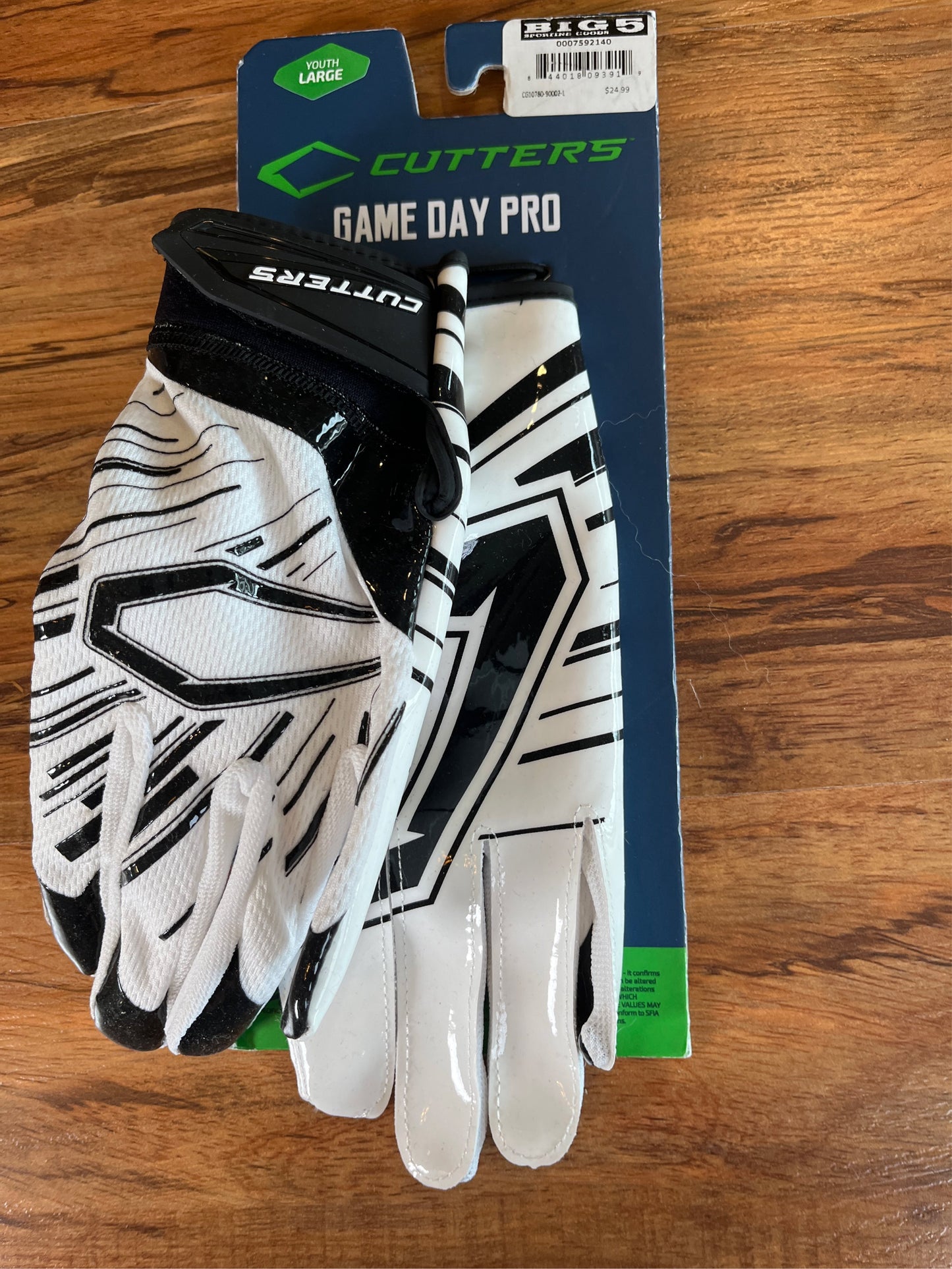 Cutters Game Day Youth Pro Football Receiver Gloves - White, Large