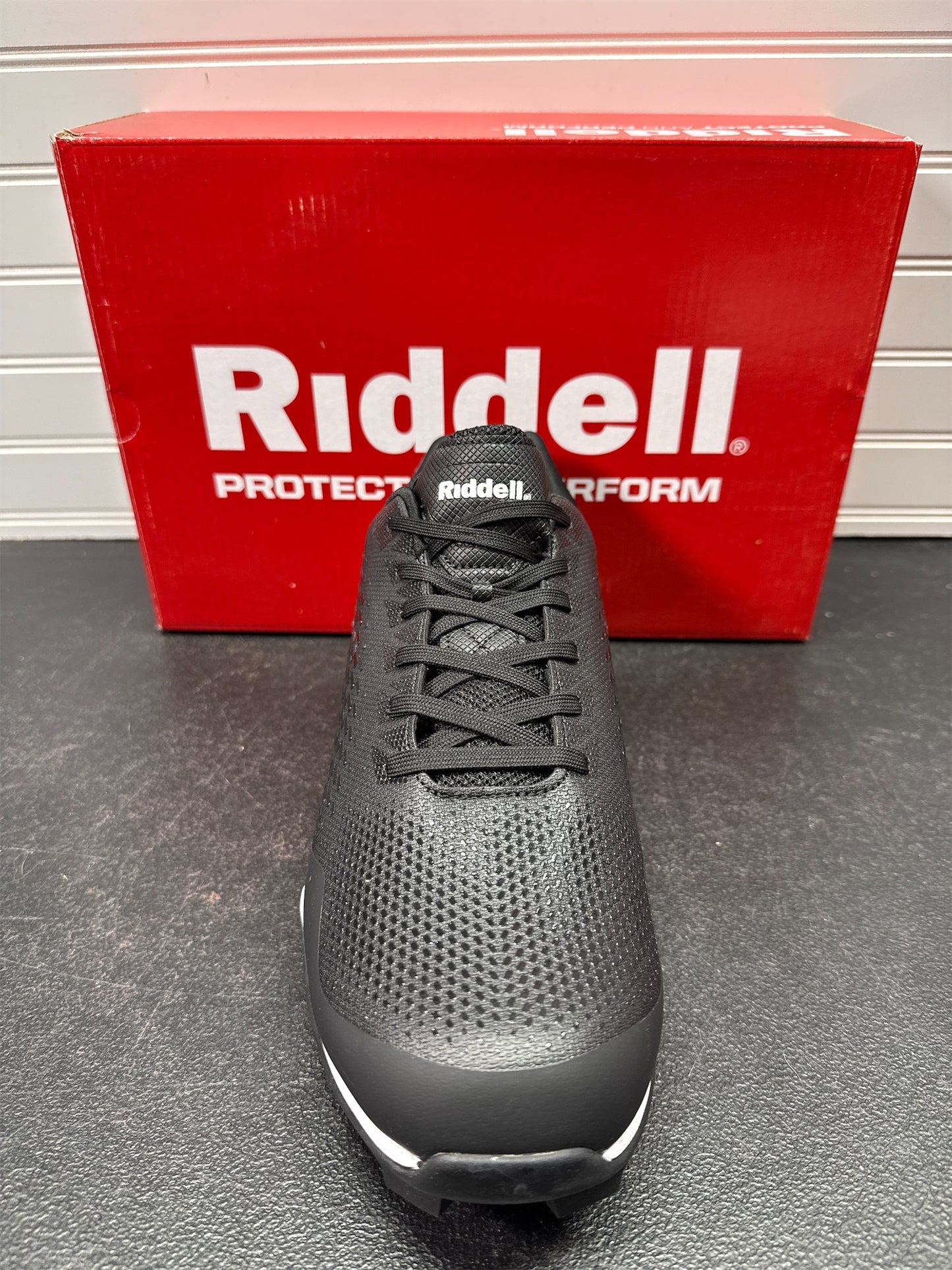 Riddell Brawl RM Men's Football Cleats - Black/White, Size 10.5