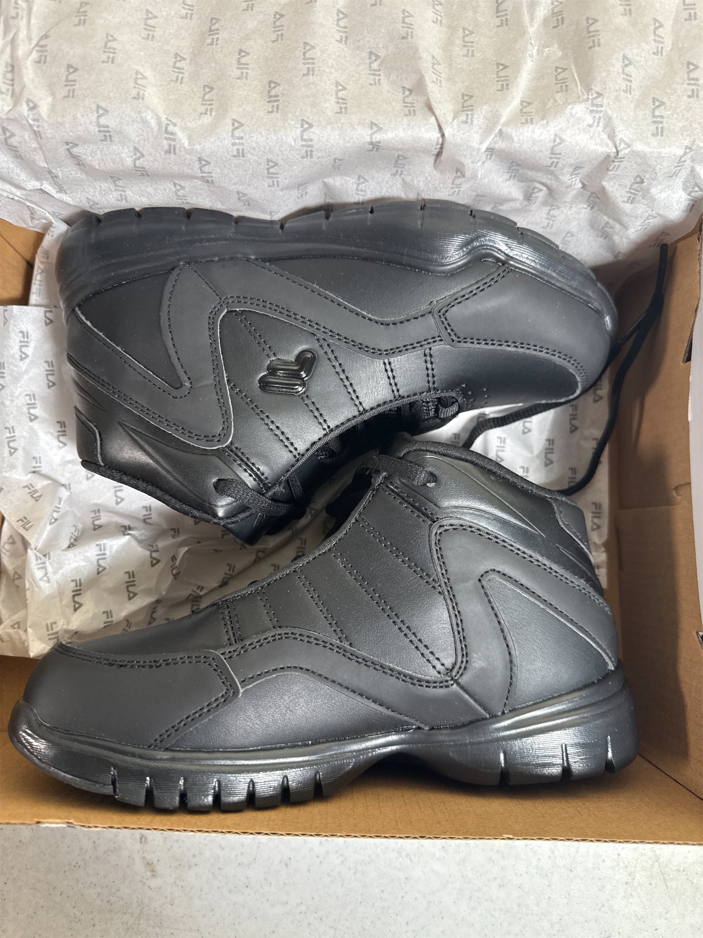 Fila Kids' Sweeper 19 Athletic Basketball Shoes - Black, Size 2