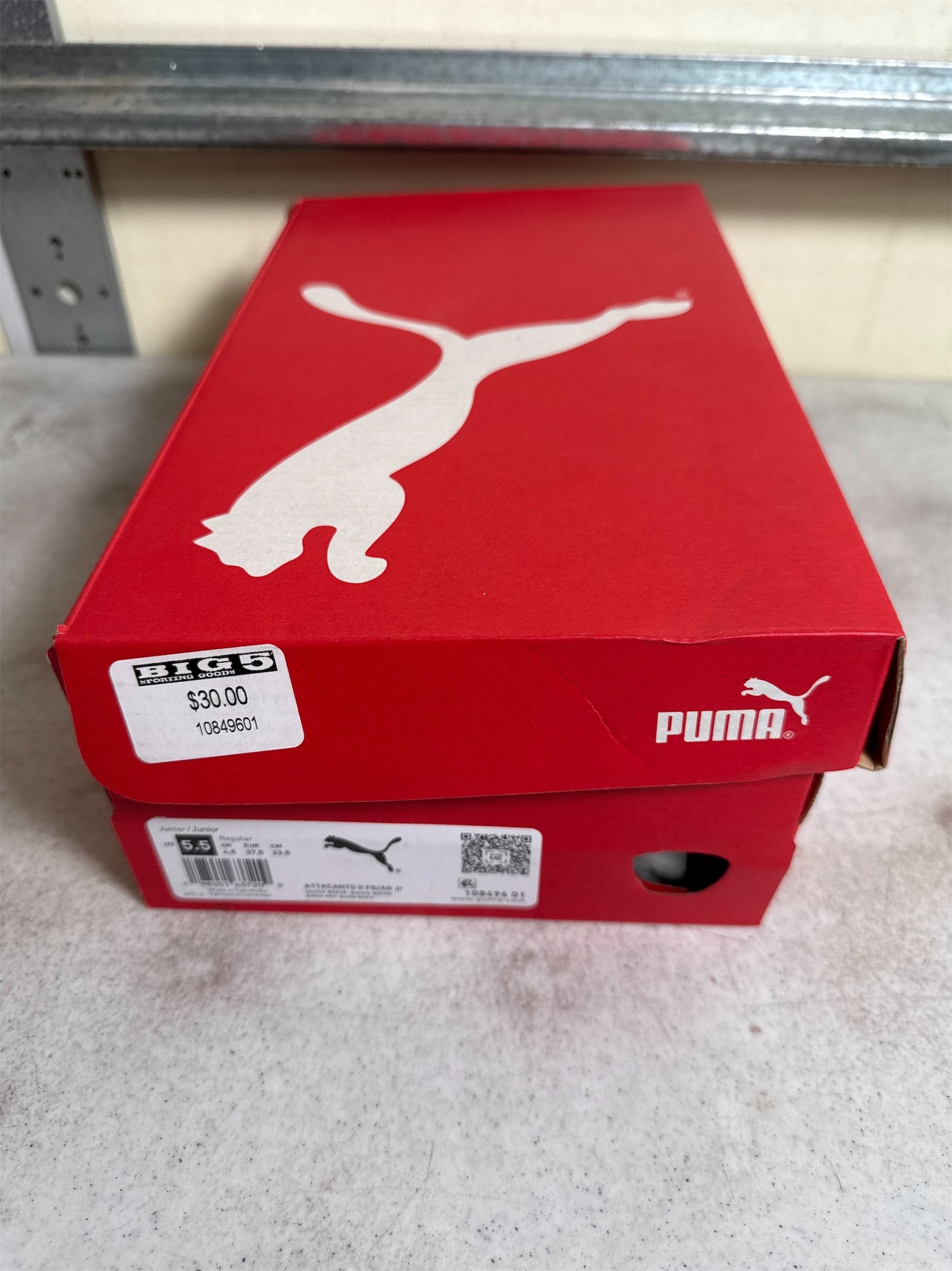 Puma Attacanto 2 FG/AG Junior Soccer Cleats - Black/White, Size 5.5