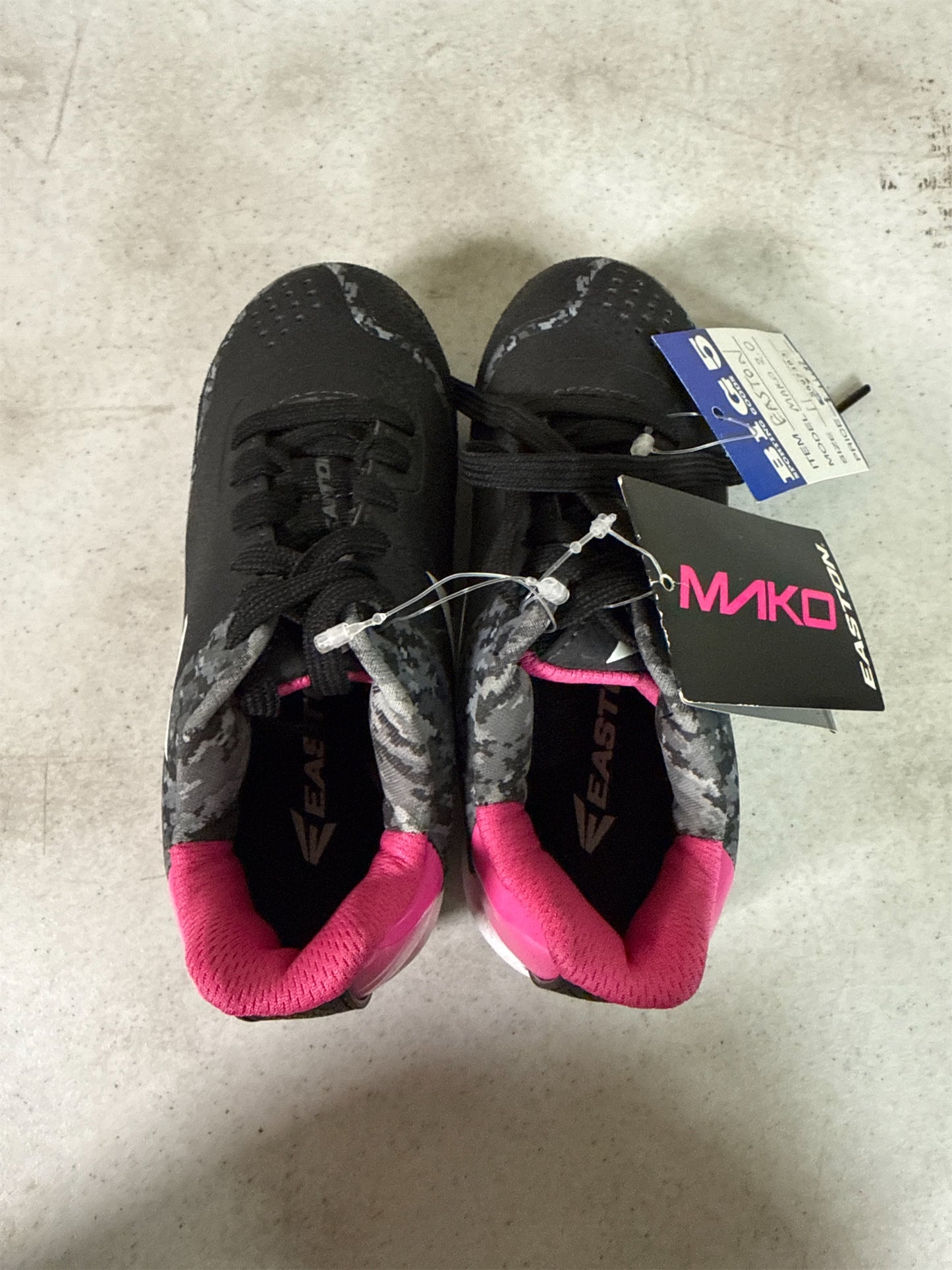 Easton Mako 2.0 Youth Baseball Cleats - Black/Pink, Size 11
