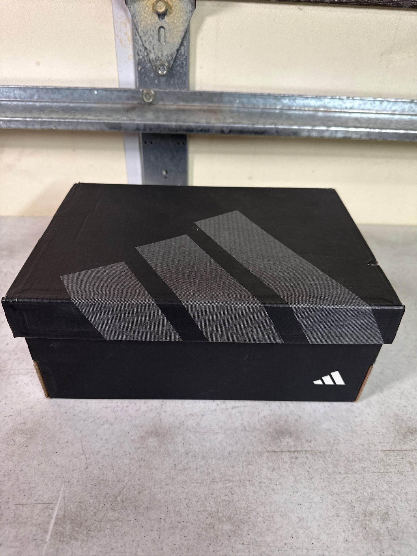 Adidas Predator Accuracy.4 FxG J Kids' Soccer Cleats - Black, Size 13K