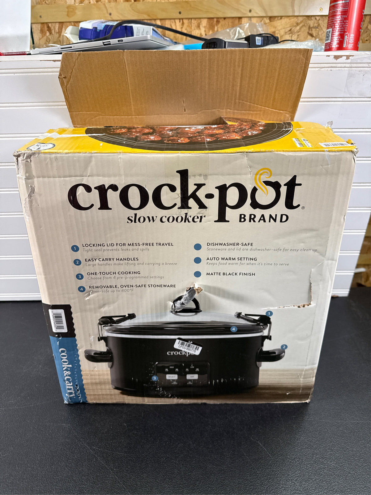 Crock-Pot 6-Quart Cook & Carry Slow Cooker with One-Touch Control, Matte Black