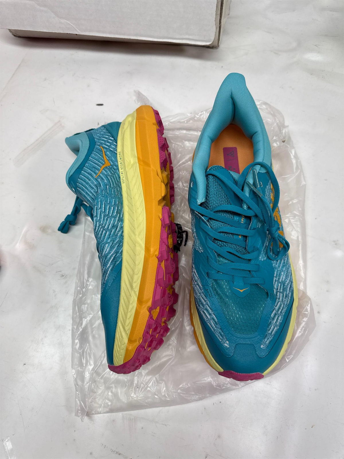 HOKA Women's Mafate Speed 4 Trail Running Shoes - Size 9.5