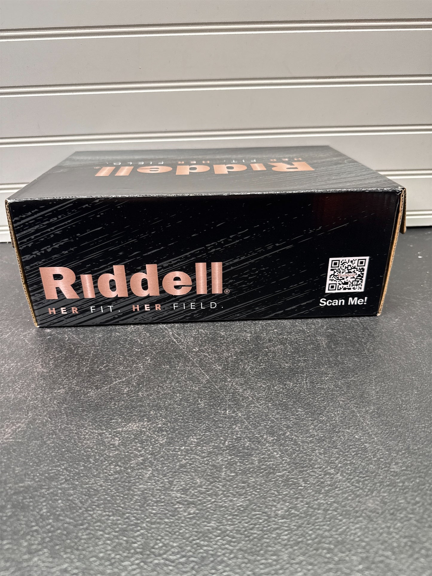 Riddell Meridian TPU Women's Flag Football Cleats - Black/Pink, Size 5.5