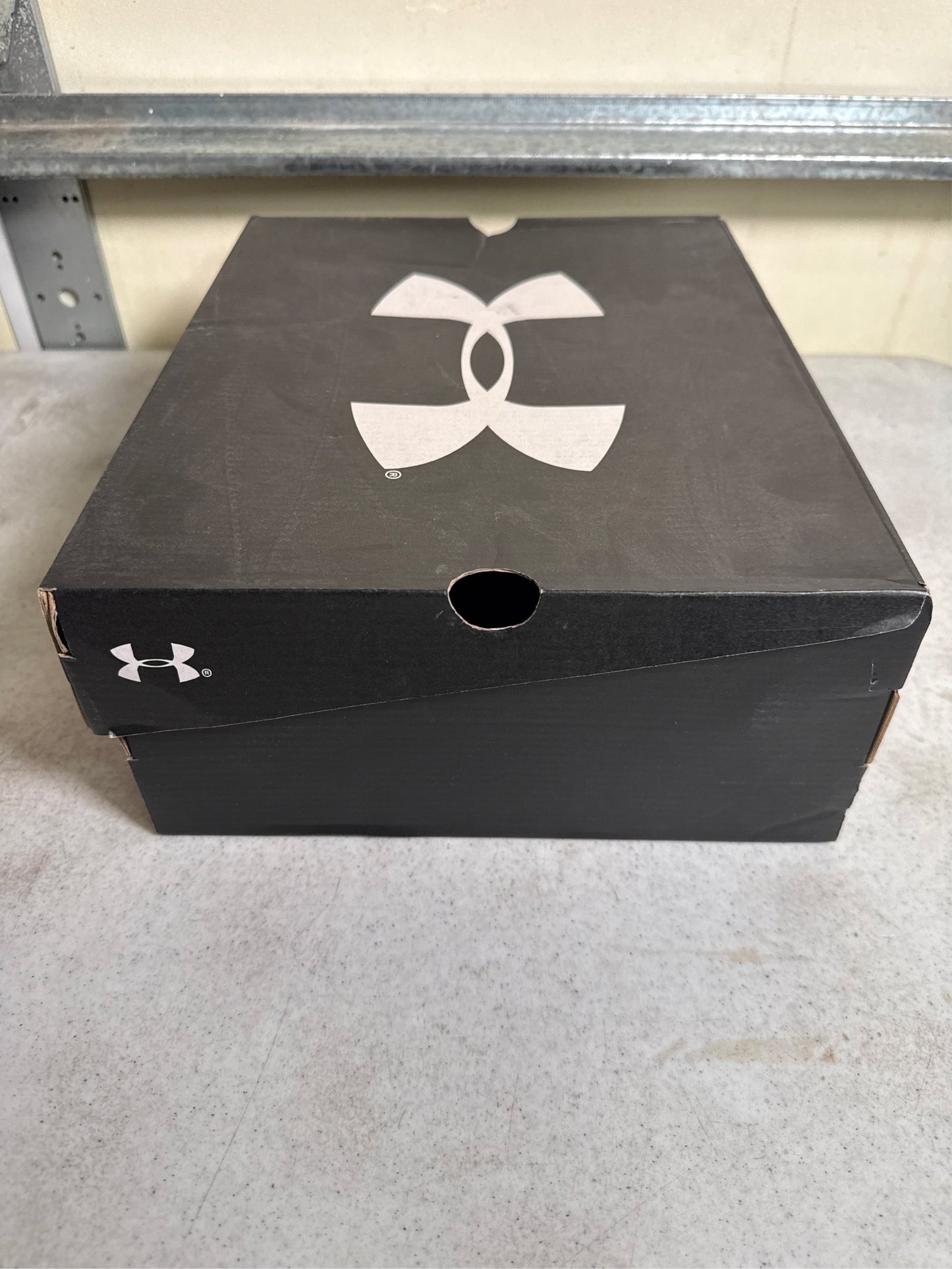 Under Armour Men's Harper 7 RM Baseball Cleats - Black/White, Size 6.5