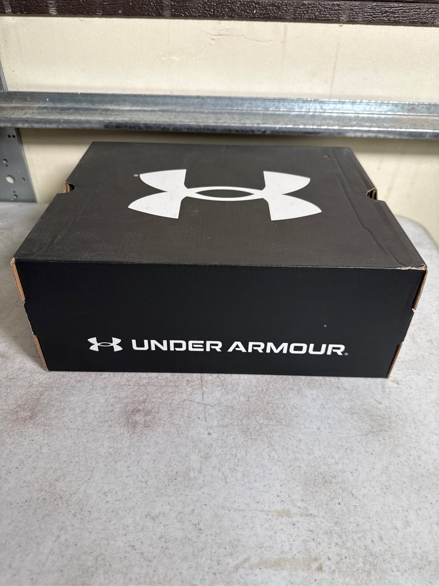 Under Armour Men's Harper 8 Mid RM Baseball Cleats - Black/Silver, Size 8