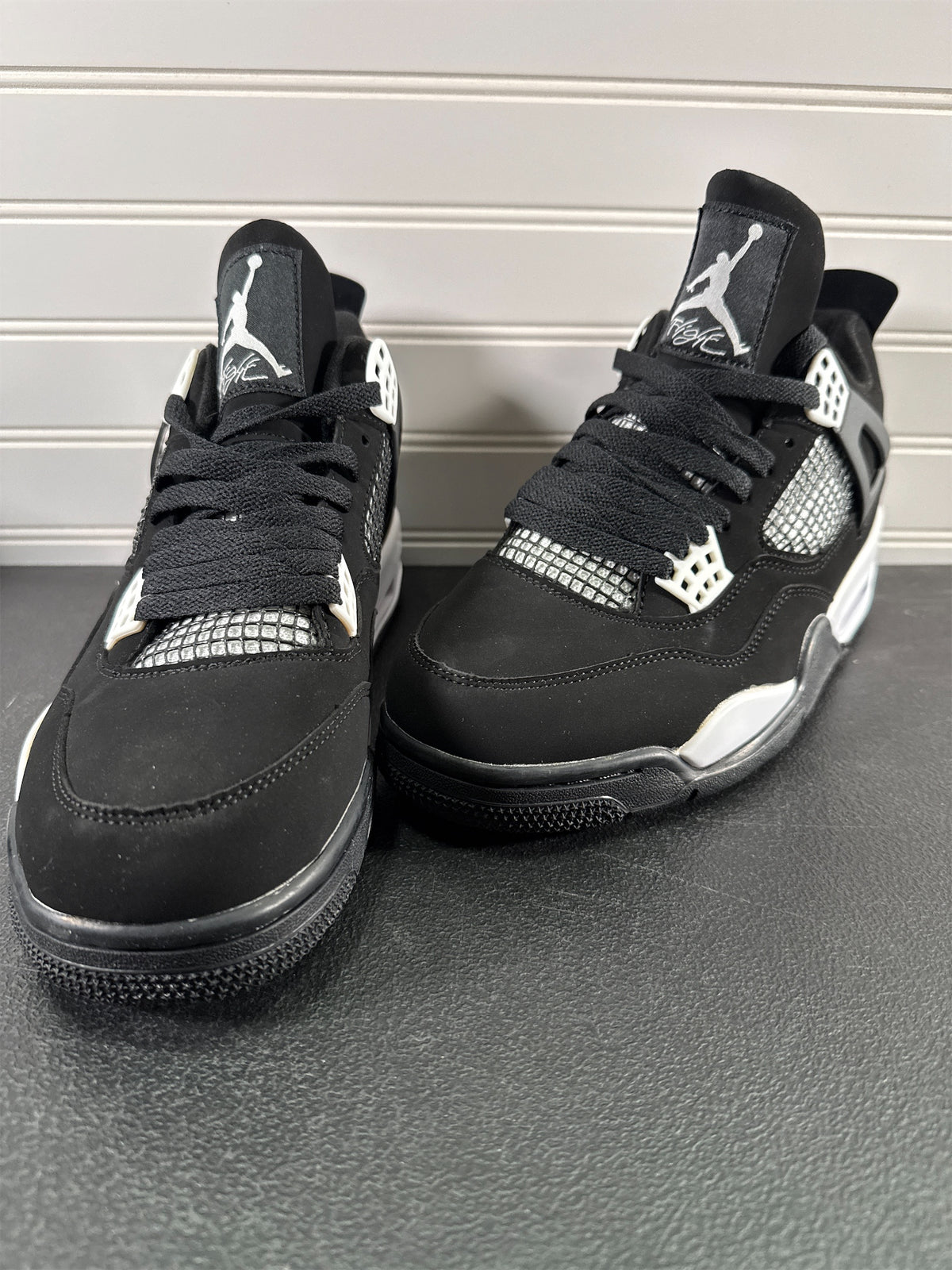 Nike Men's Air Jordan 4 Retro Sneakers - Black/White - Size 10.5