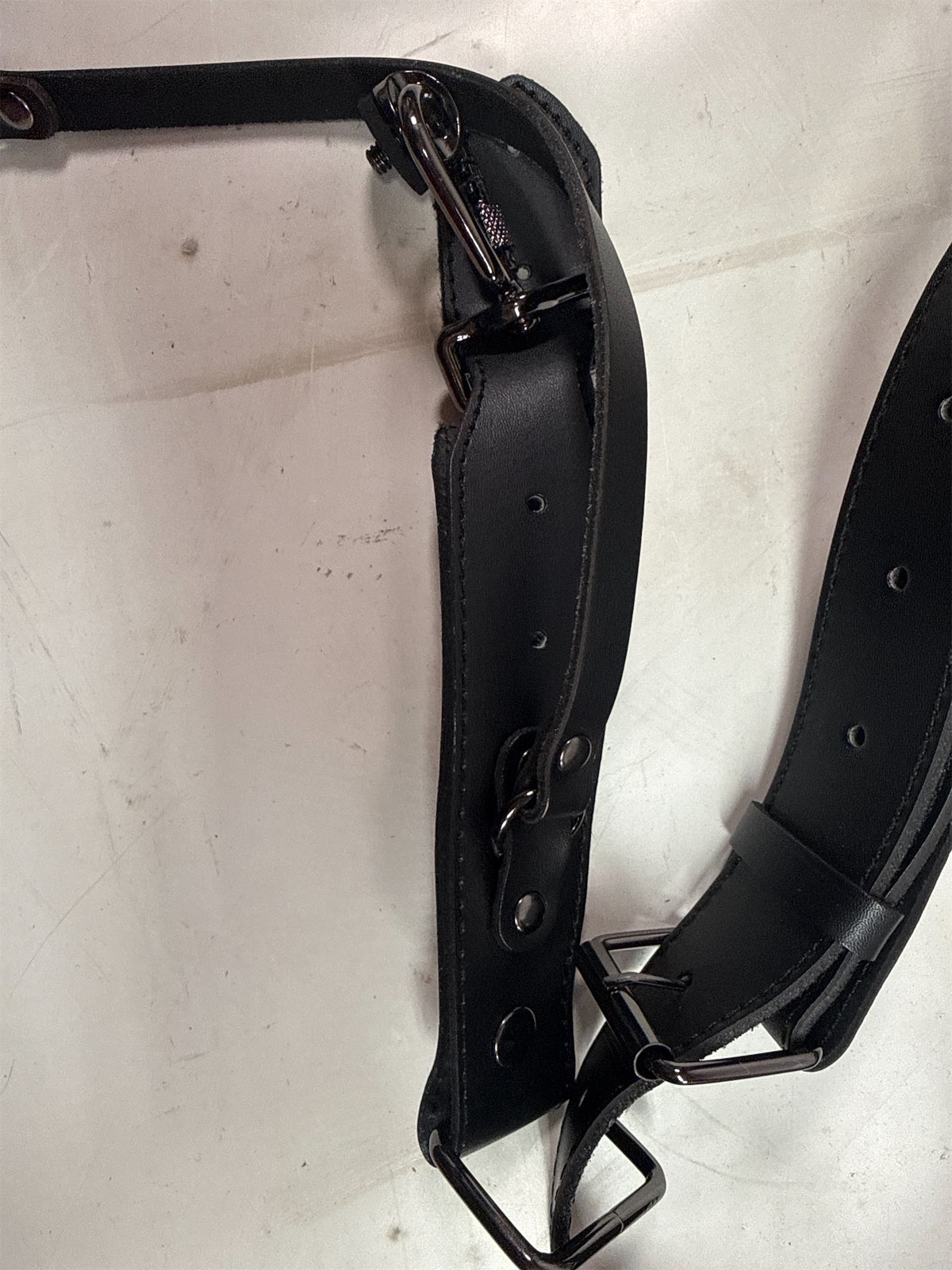 4J LEDR D1 Dual Camera Leather Harness Strap - Black