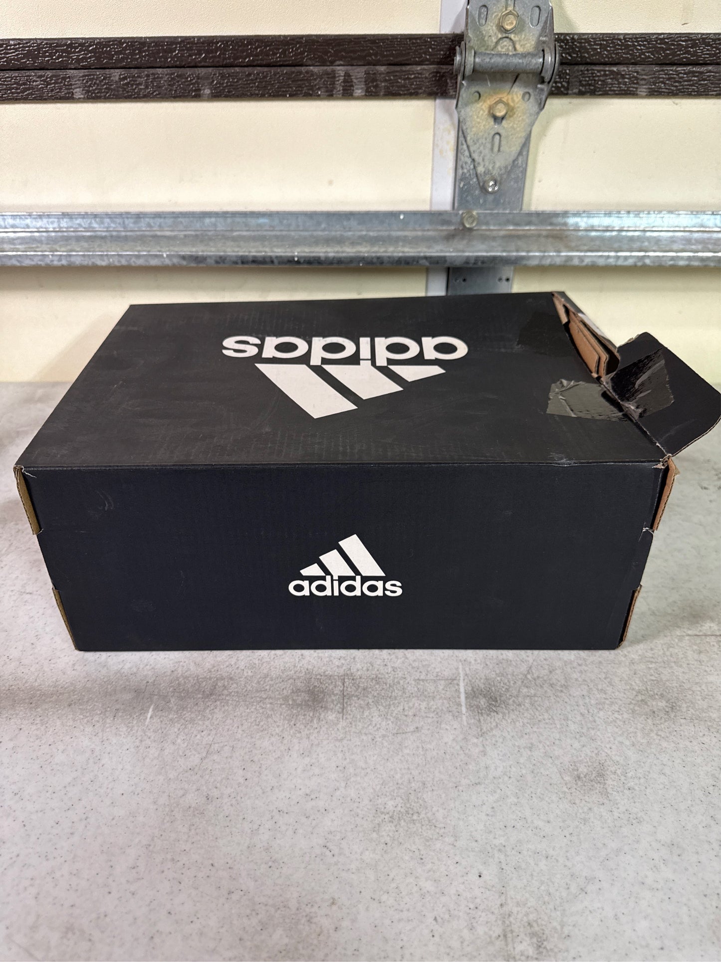 Adidas Men's Freak Spark Football Cleats - Black/Night Metallic, Size 8.5