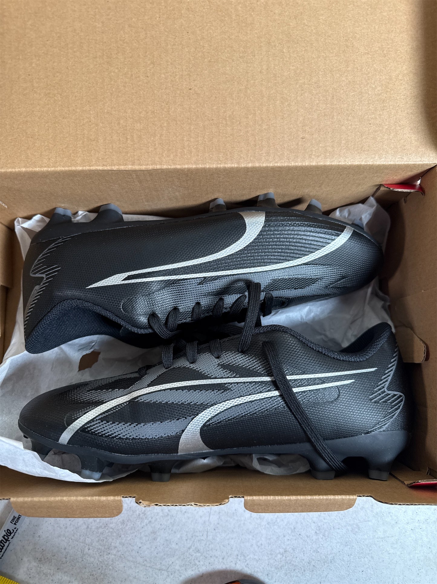 Puma Ultra Play Junior FG/AG Soccer Cleats - Black/Asphalt, Size 5.5